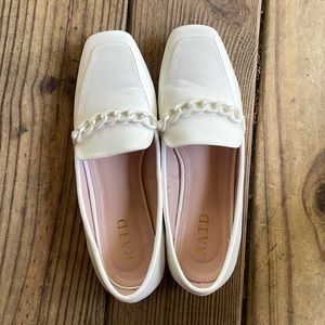 RAID White Chain Loafers